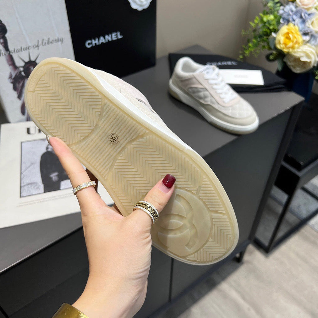 Chanel Women's Sneaker Designer Chanel Tennis Shoes C90107