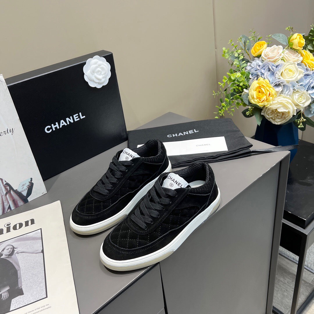 Chanel Women's Sneaker Designer Chanel Tennis Shoes C90109