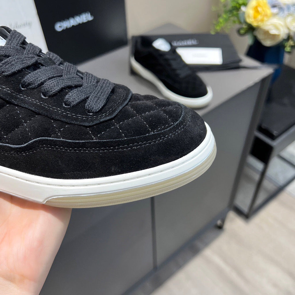 Chanel Women's Sneaker Designer Chanel Tennis Shoes C90109