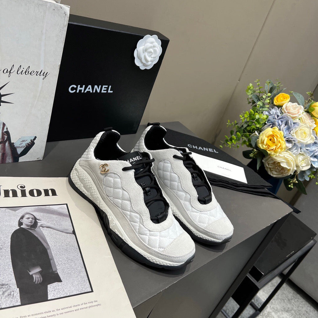 Chanel Women's Sneaker Designer Chanel Tennis Shoes C90113