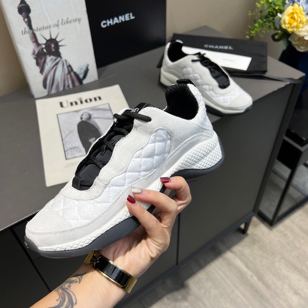 Chanel Women's Sneaker Designer Chanel Tennis Shoes C90113