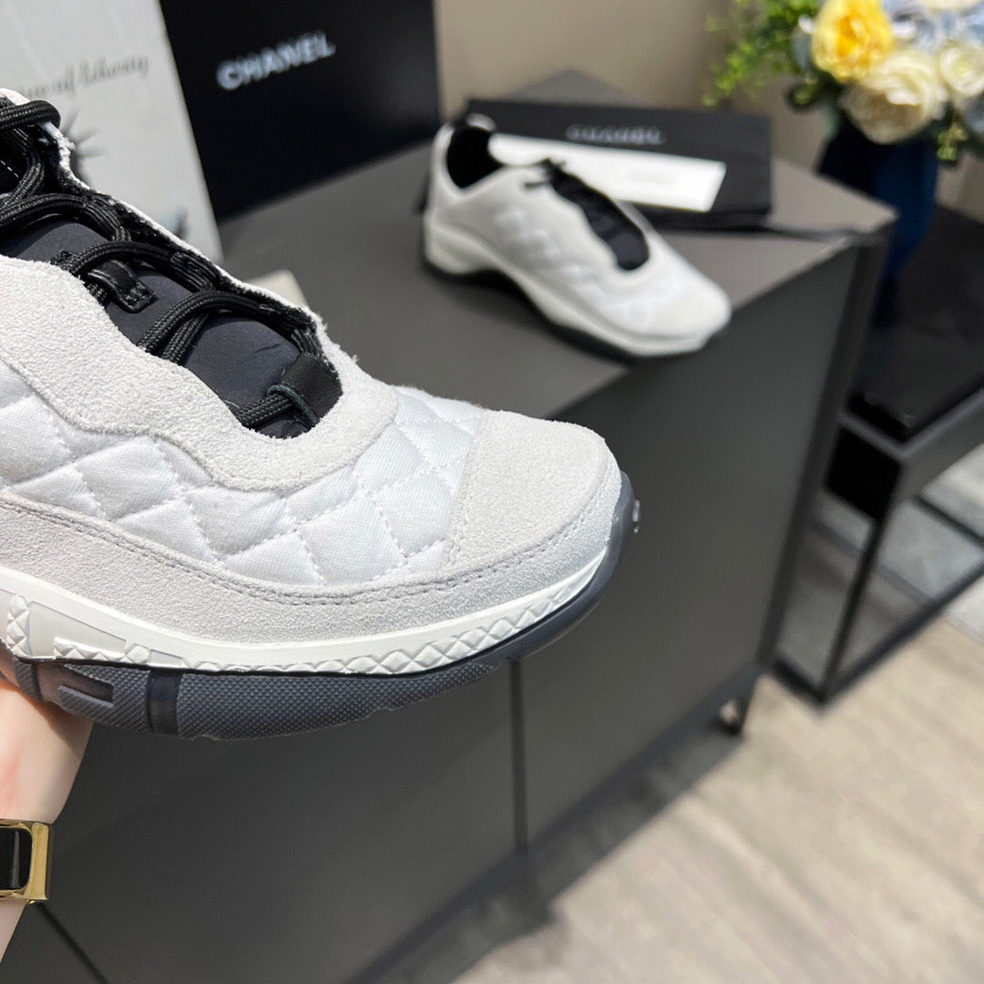 Chanel Women's Sneaker Designer Chanel Tennis Shoes C90113