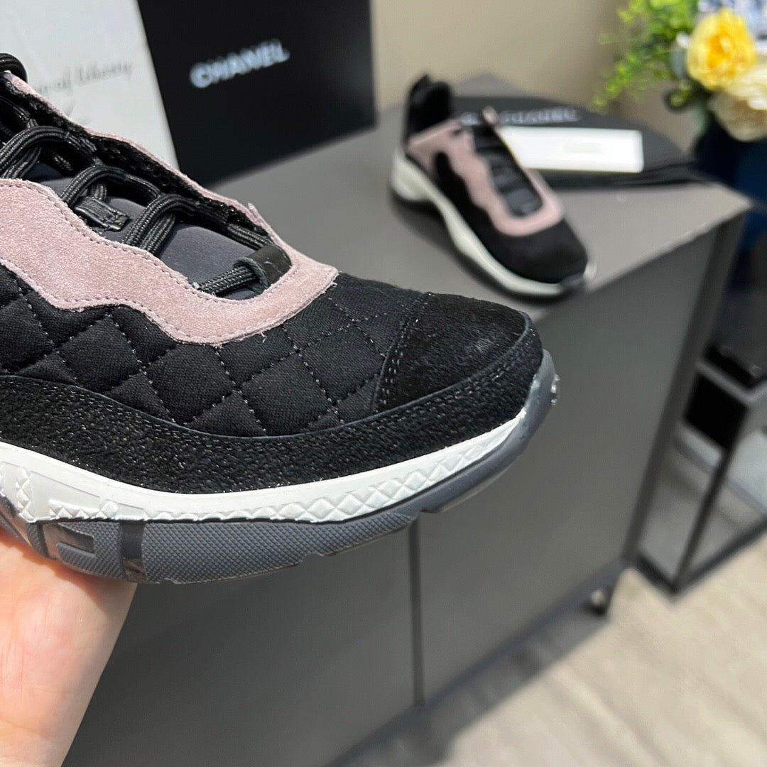 Chanel Women's Sneaker Designer Chanel Tennis Shoes C90118