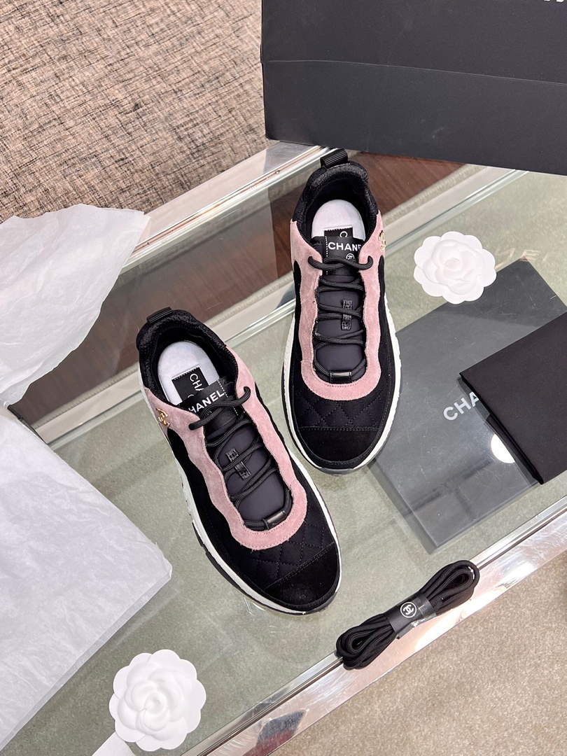 Chanel Women's Sneaker Designer Chanel Tennis Shoes C90119