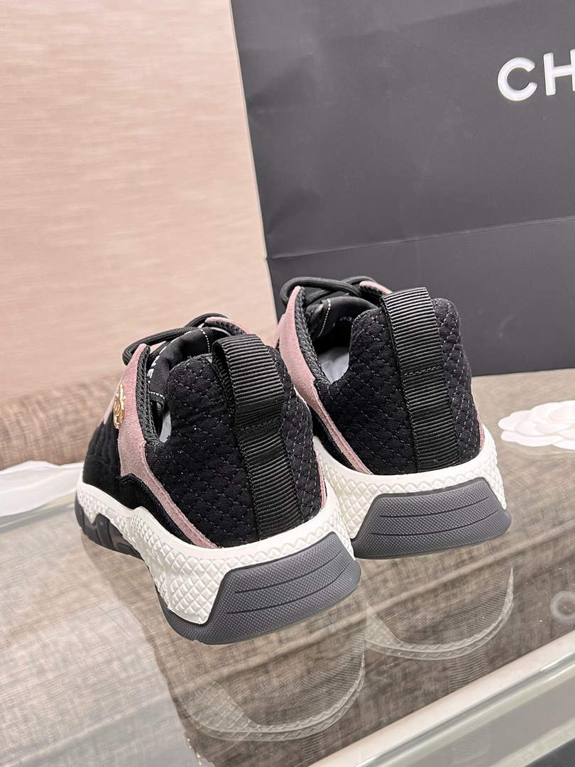 Chanel Women's Sneaker Designer Chanel Tennis Shoes C90119