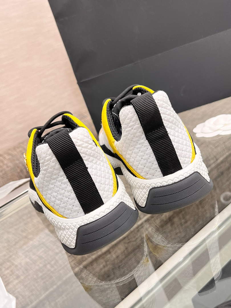 Chanel Women's Sneaker Designer Chanel Tennis Shoes C90120