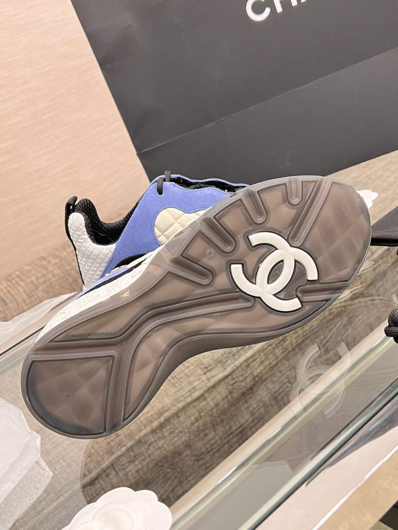 Chanel Women's Sneaker Designer Chanel Tennis Shoes C90114