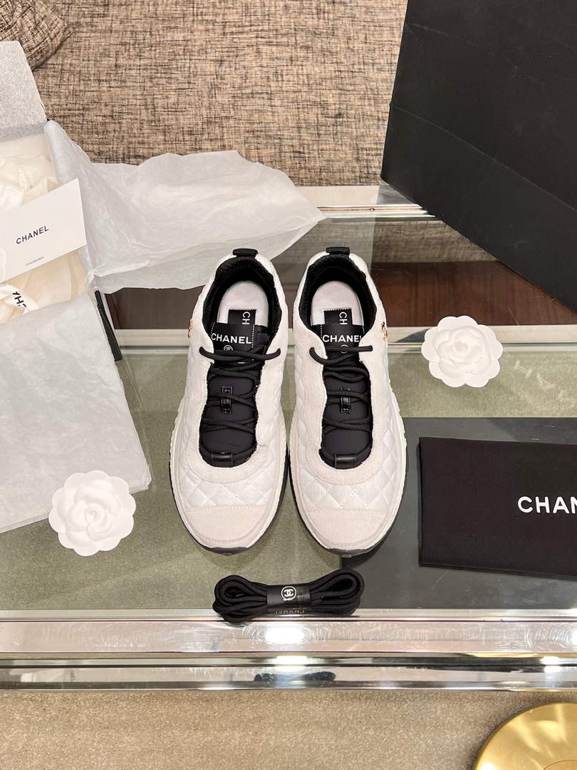 Chanel Women's Sneaker Designer Chanel Tennis Shoes C90115