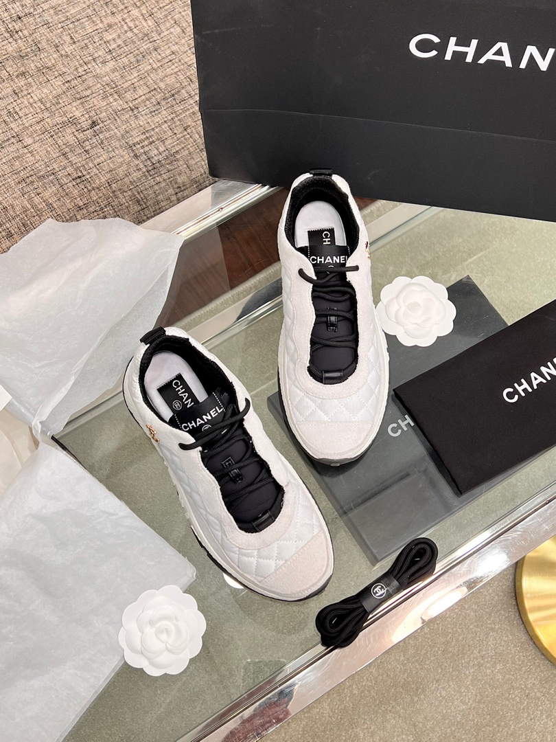Chanel Women's Sneaker Designer Chanel Tennis Shoes C90115