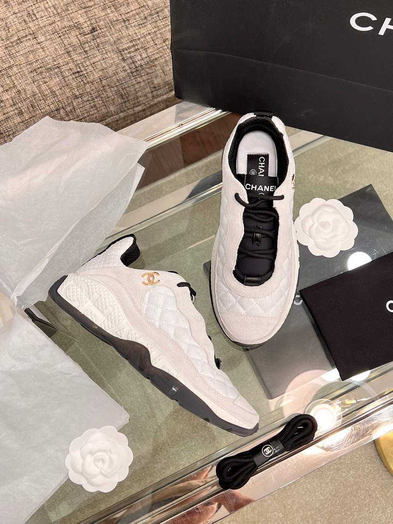 Chanel Women's Sneaker Designer Chanel Tennis Shoes C90115