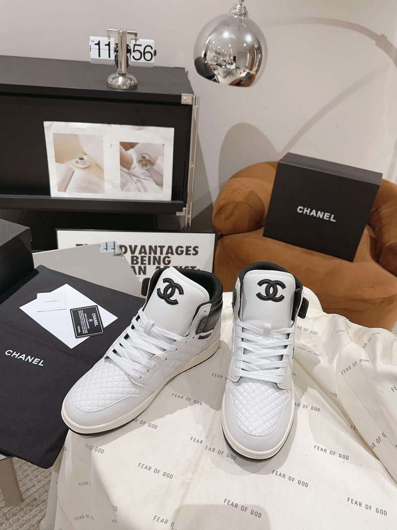Chanel Women's Sneaker G45080 Trainers Calfskin C90124