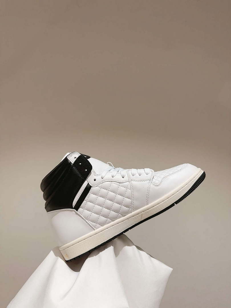 Chanel Women's Sneaker G45080 Trainers Calfskin C90124