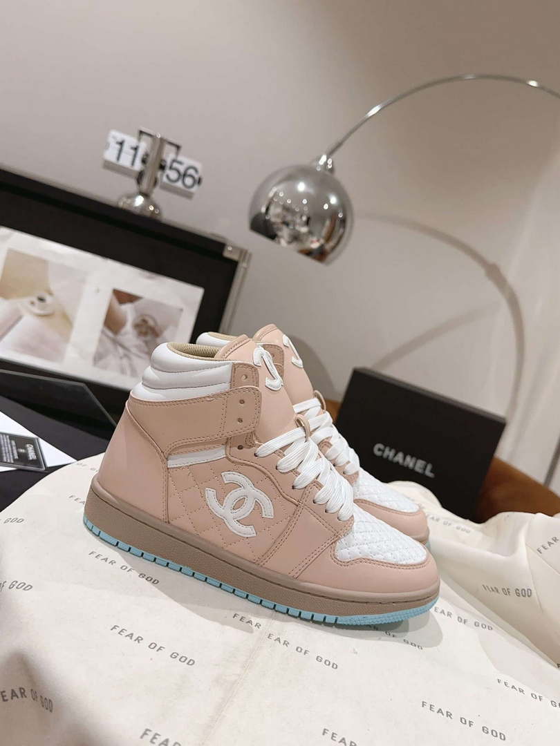 Chanel Women's Sneaker G45080 Trainers Calfskin C90126