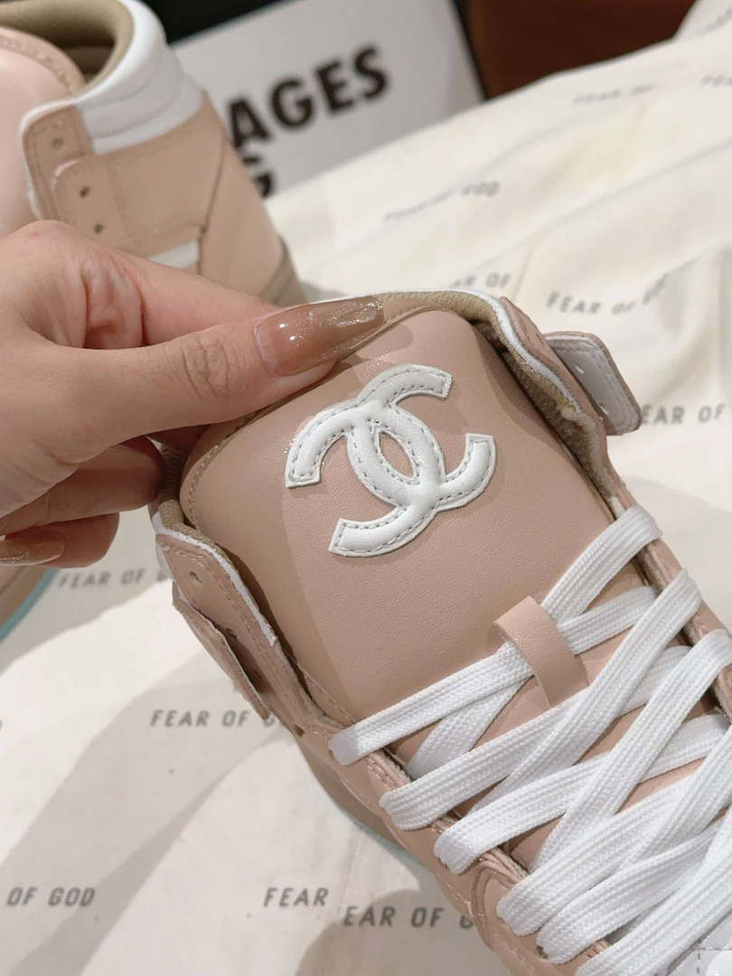 Chanel Women's Sneaker G45080 Trainers Calfskin C90126