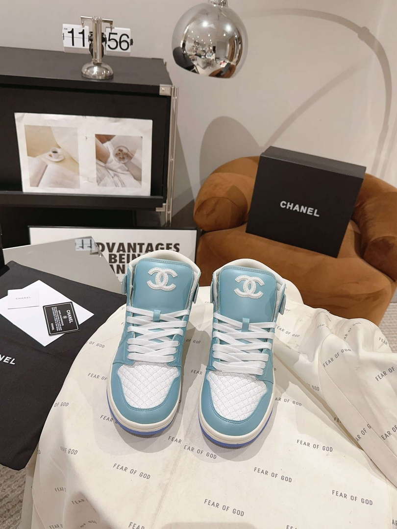 Chanel Women's Sneaker G45080 Trainers Calfskin C90127