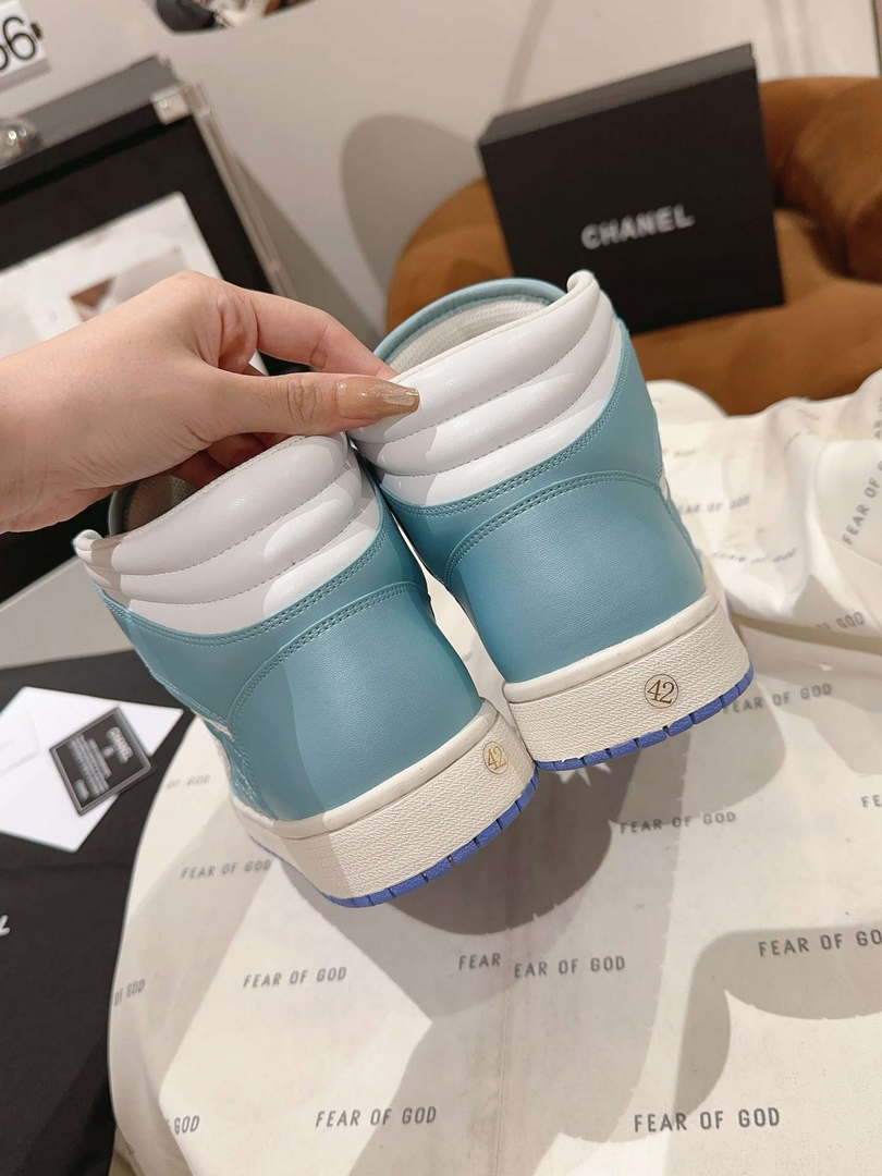 Chanel Women's Sneaker G45080 Trainers Calfskin C90127