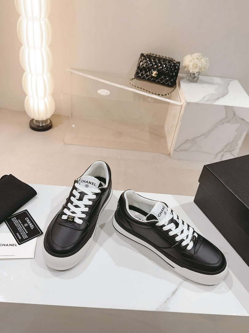 Chanel Women's Sneaker G45086 Designer Trainers Calfskin C90122