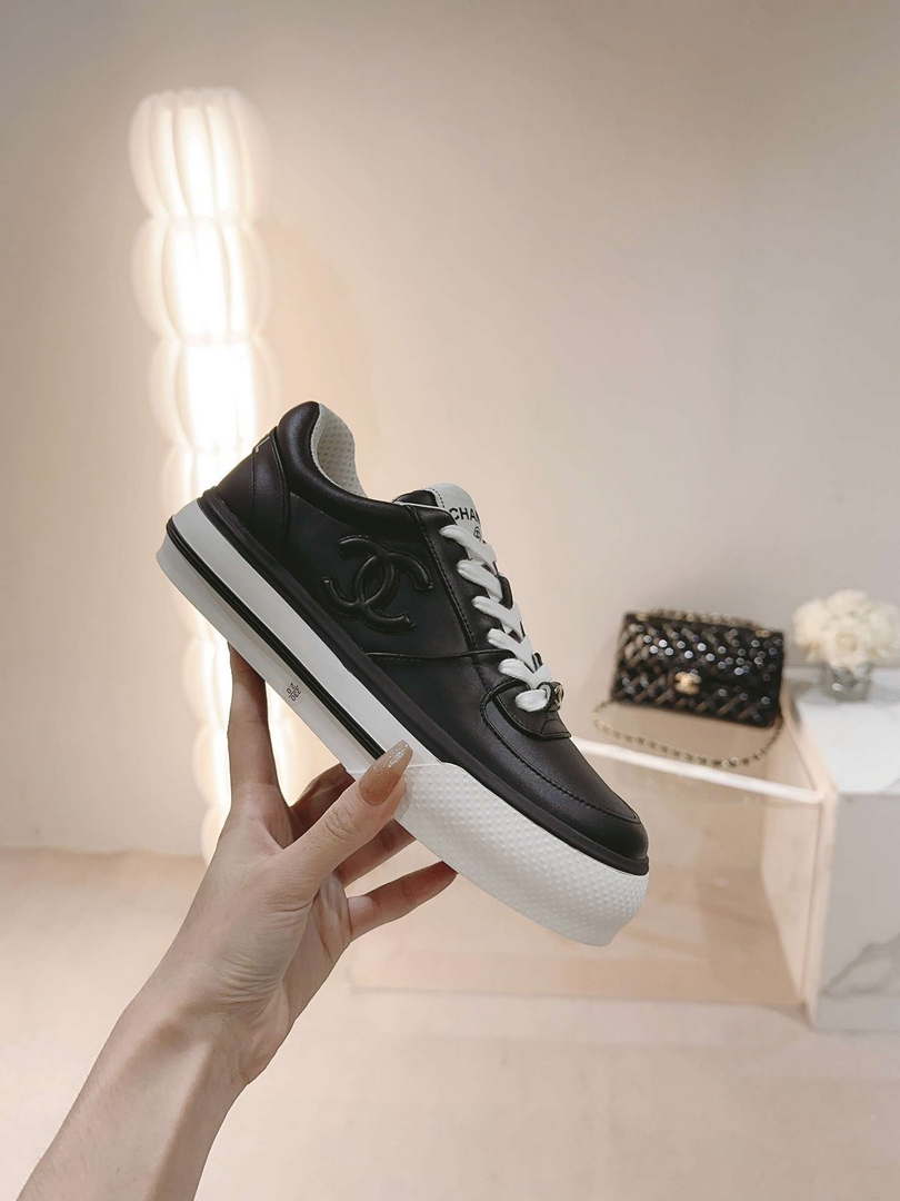Chanel Women's Sneaker G45086 Designer Trainers Calfskin C90122