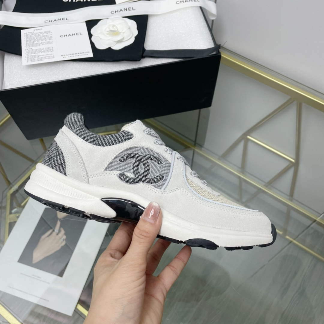 Chanel Women's Sneaker Shoes G38754 White and beige