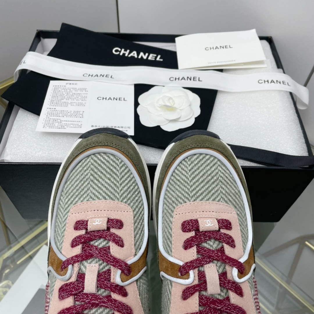 Chanel Women's Sneaker Shoes G38755 Pink and Green