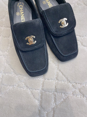 Chanel Women's Square-Toe Flat Shoes C93304 - Euro 35=US 4 - View 7