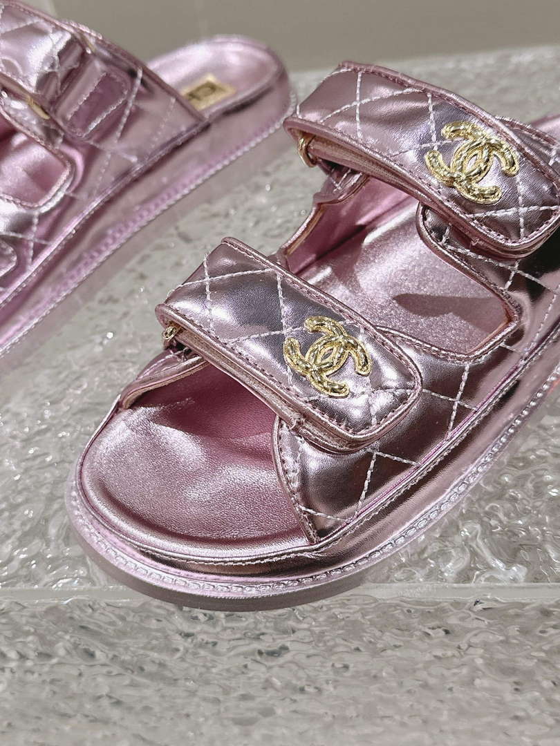 Chanel Women's Velcro sandals Fashion Shoes C93241