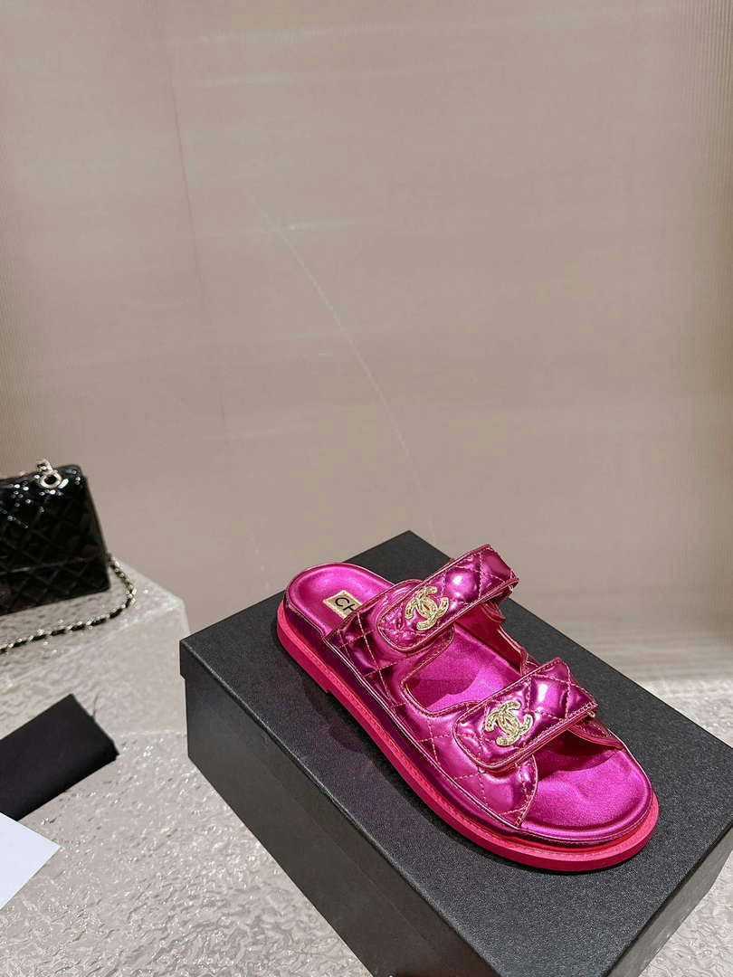 Chanel Women's Velcro sandals Fashion Shoes C93242