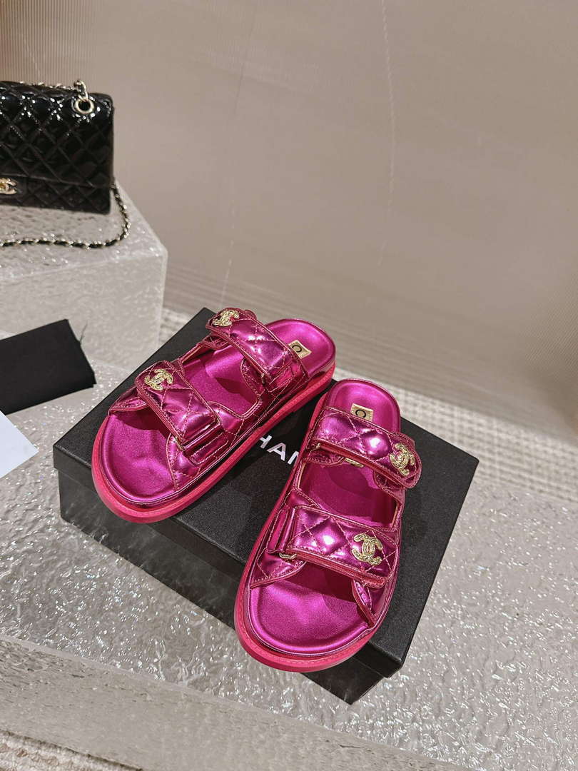 Chanel Women's Velcro sandals Fashion Shoes C93242