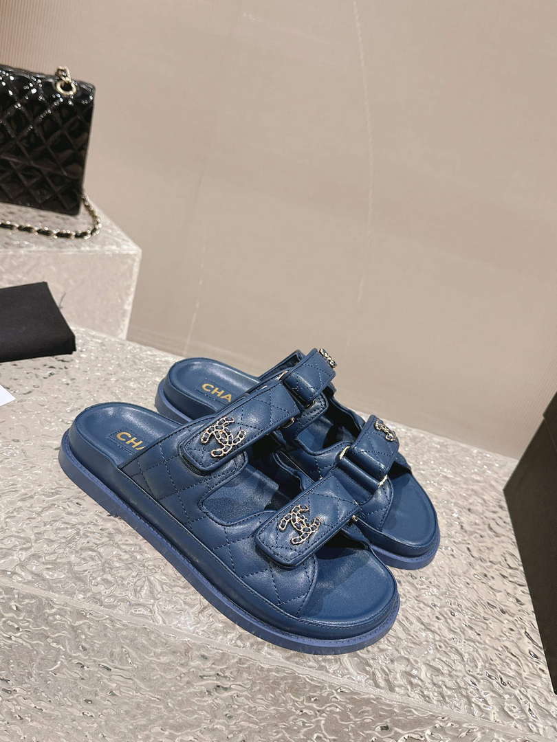 Chanel Women's Velcro sandals Fashion Shoes C93247