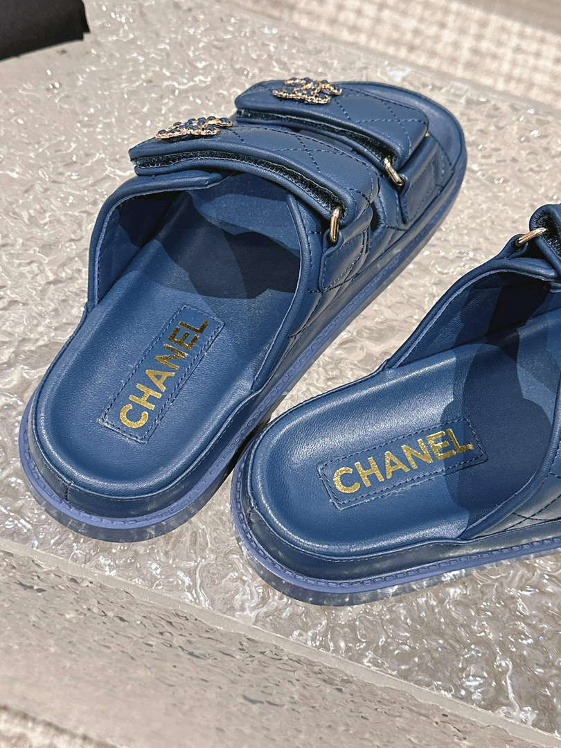 Chanel Women's Velcro sandals Fashion Shoes C93247