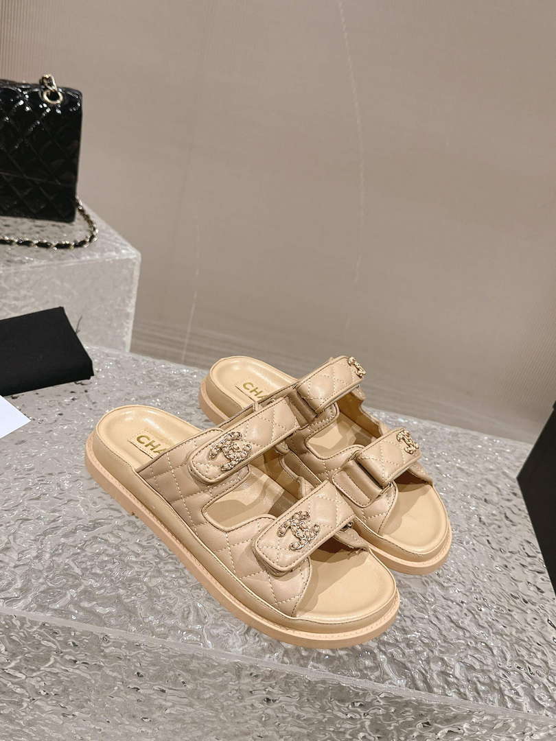 Chanel Women's Velcro sandals Fashion Shoes C93248