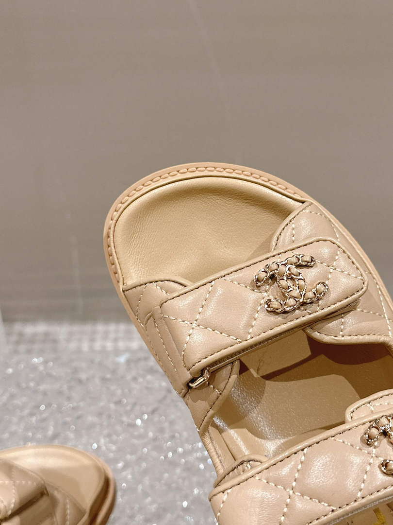 Chanel Women's Velcro sandals Fashion Shoes C93248