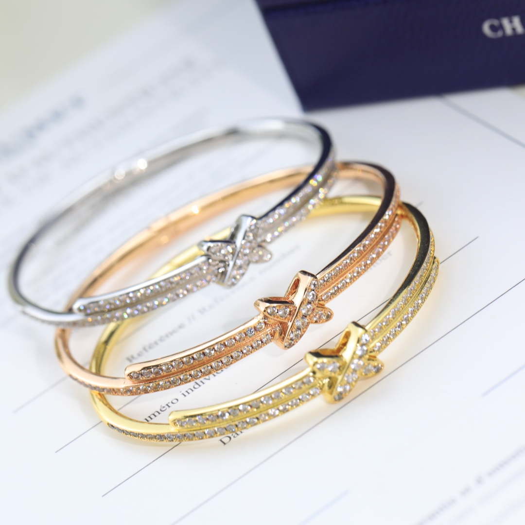 Chaumet 081798 Jeux de Liens Bracelet With Diamonds C083465