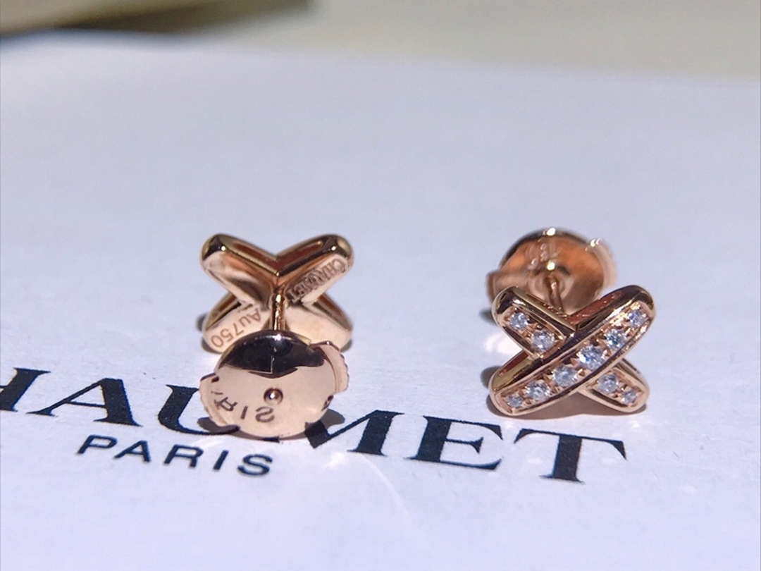 Chaumet 083468 Jeux De Liens Earring Rose Gold Diamonds
