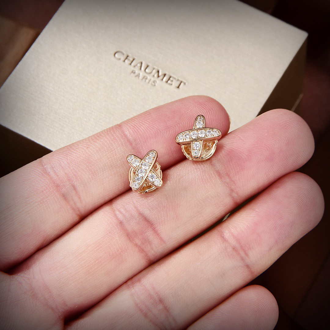 Chaumet 083468 Jeux De Liens Earring Rose Gold Diamonds