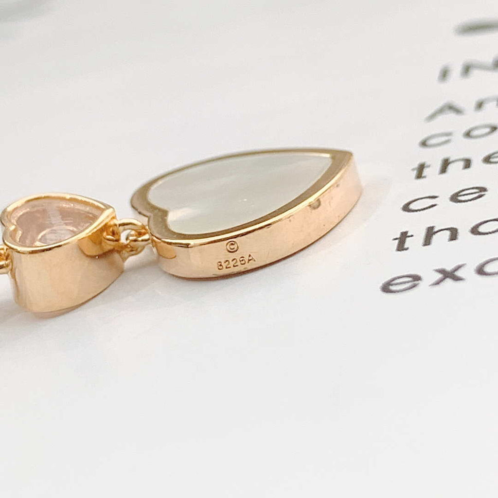 Chopard 2563CH083469 Rose Gold Earrings With Mother Of Pearl And Diamonds Heart C80019