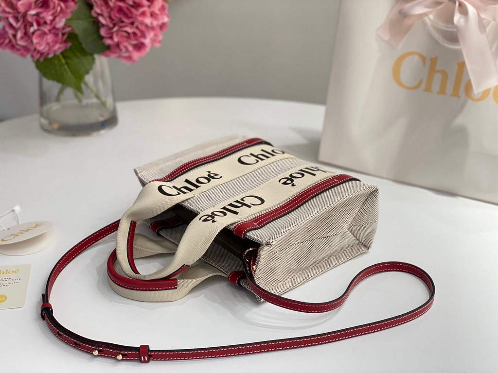 Chloe 385E6690U Small Woody Tote Bag Red