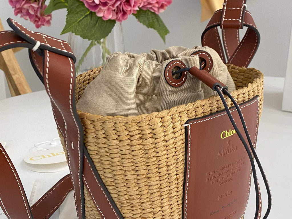 Chlo¨¦ CHC22SS391G56101 Small Basket Tote Bag Brown