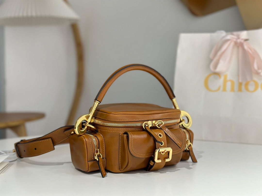 Chlo¨¦ CHC24AS534N8326M Small Camera Bag In Shiny Leather Clay Brown