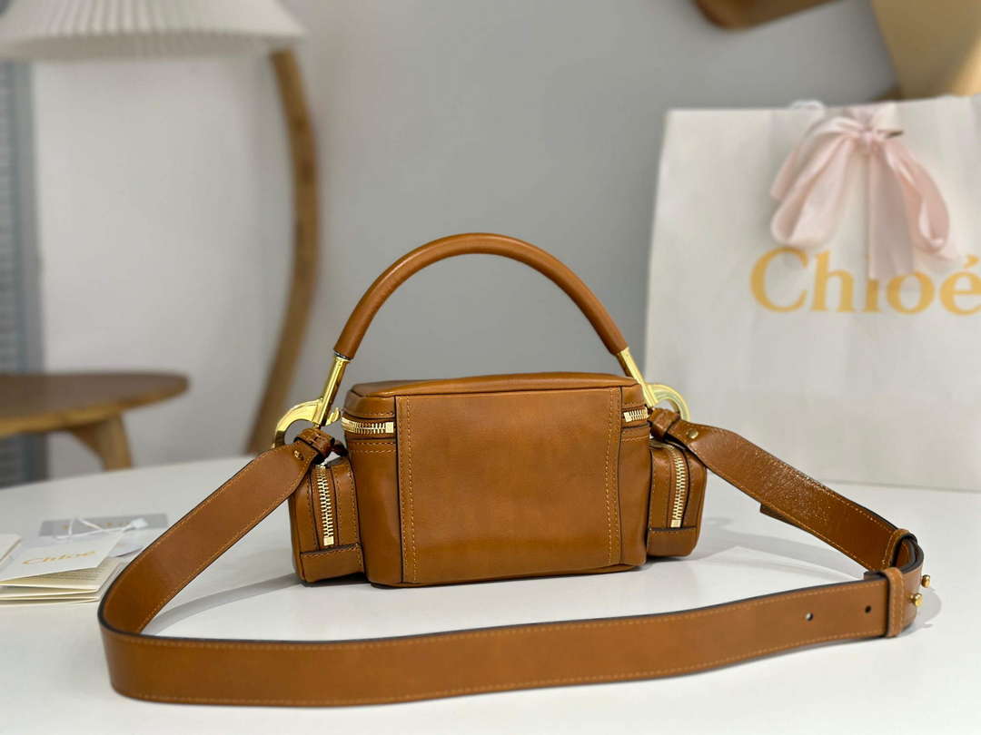 Chlo¨¦ CHC24AS534N8326M Small Camera Bag In Shiny Leather Clay Brown