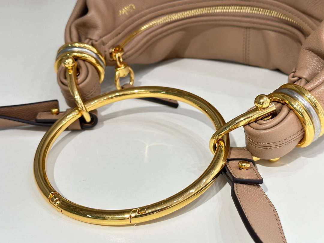 Chlo¨¦ CHC24AS611N72527 Small Bracelet Hobo bag in grained leather Woodrose