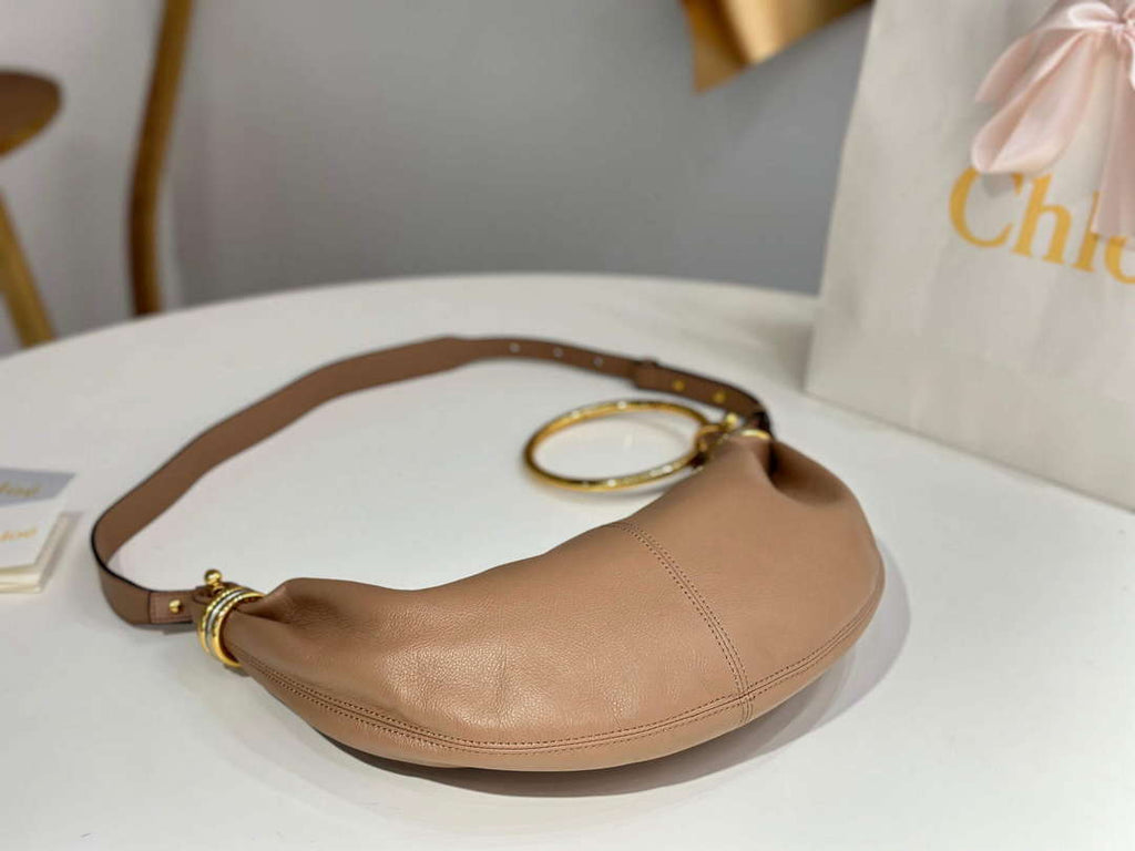 Chlo¨¦ CHC24AS611N72527 Small Bracelet Hobo bag in grained leather Woodrose