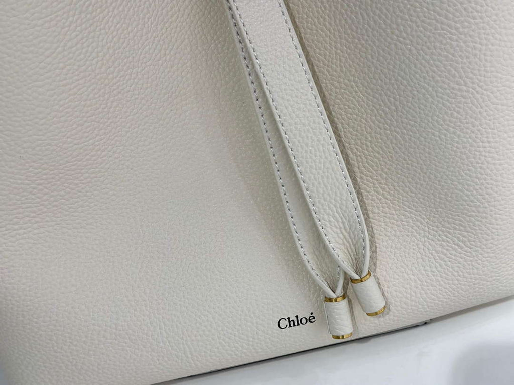 Chlo¨¦ CHC24AS629I31110 Small Marcie Hobo Bag in grained leather Misty Ivory