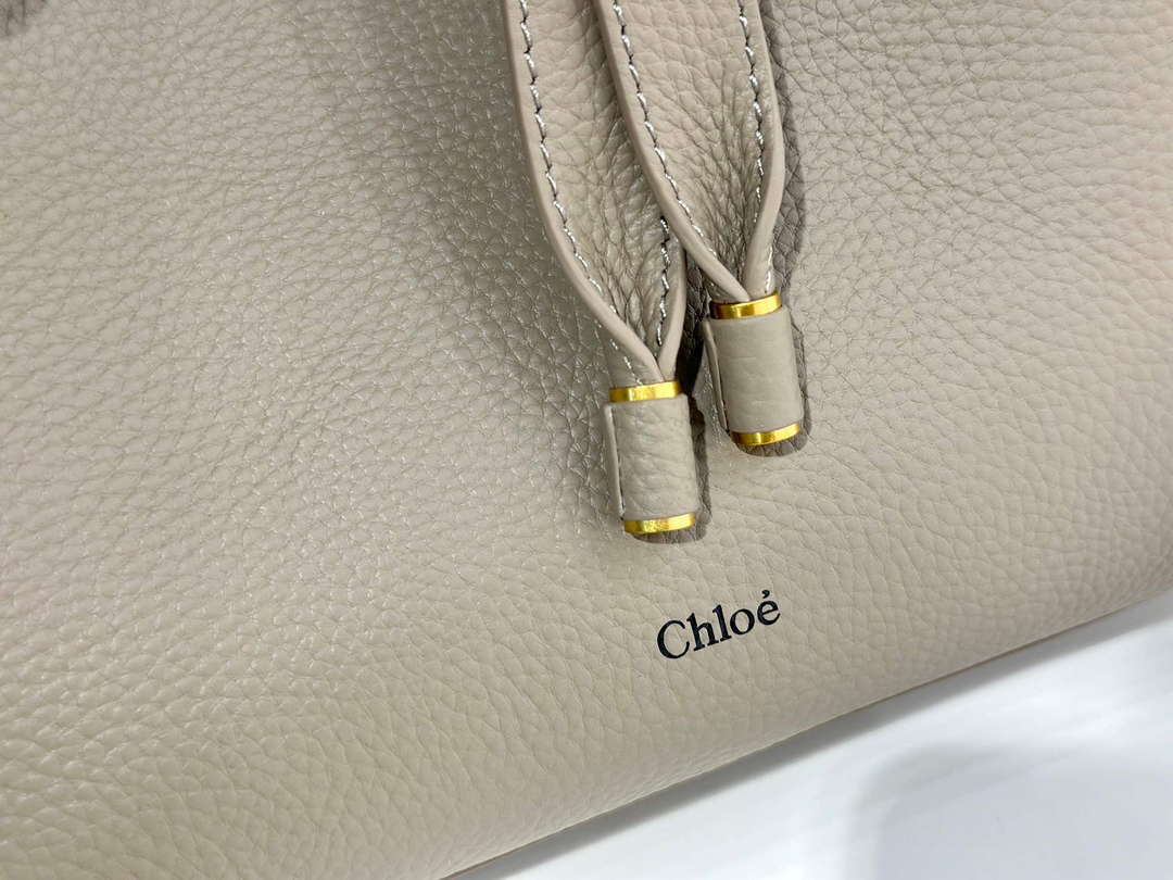 Chlo¨¦ CHC24AS629I316J5 Small Marcie Hobo Bag in grained leather Motty Grey