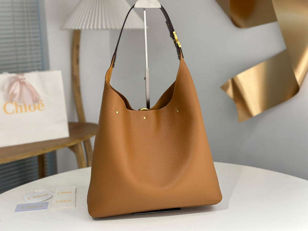 Chlo¨¦ CHC24AS630N5726M Marcie Hobo Bag in grained leather Clay Brown