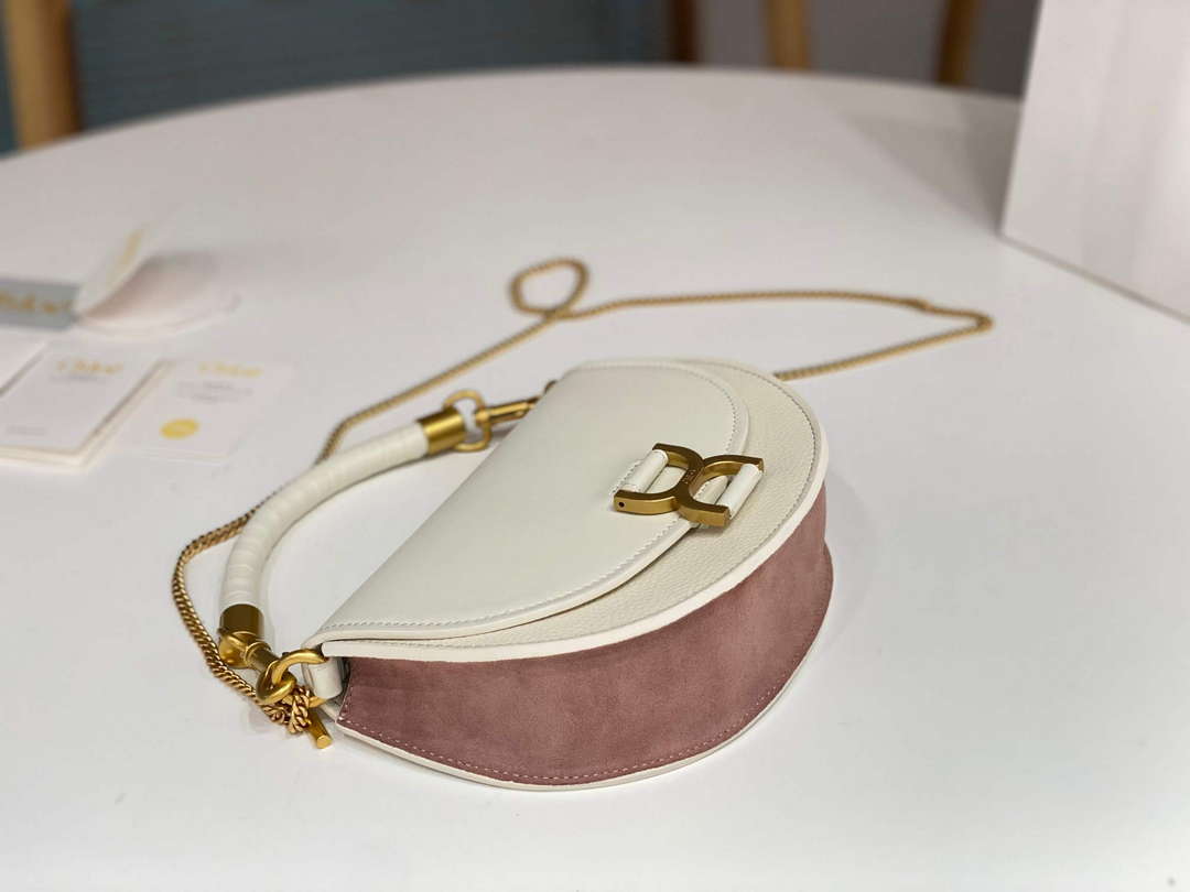 Chlo¨¦ CHC24SS604M52001 Marcie Chain Flap Bag in Leather Sweet Beige