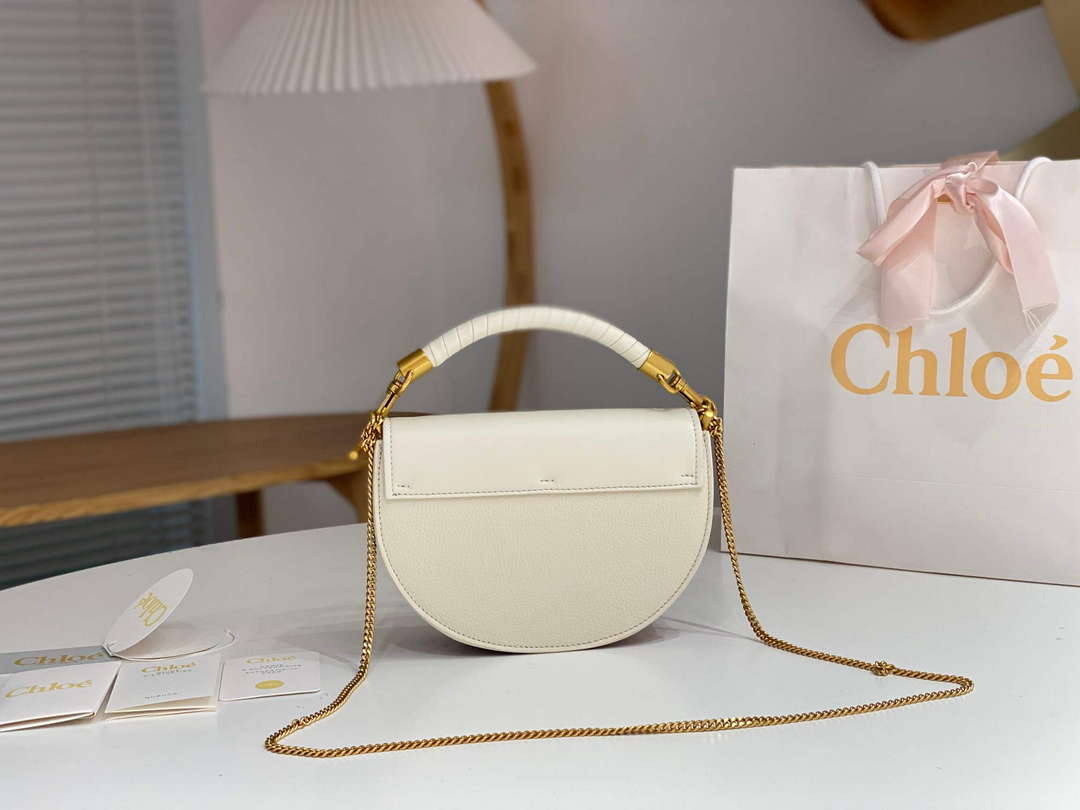 Chlo¨¦ CHC24SS604M52001 Marcie Chain Flap Bag in Leather Sweet Beige