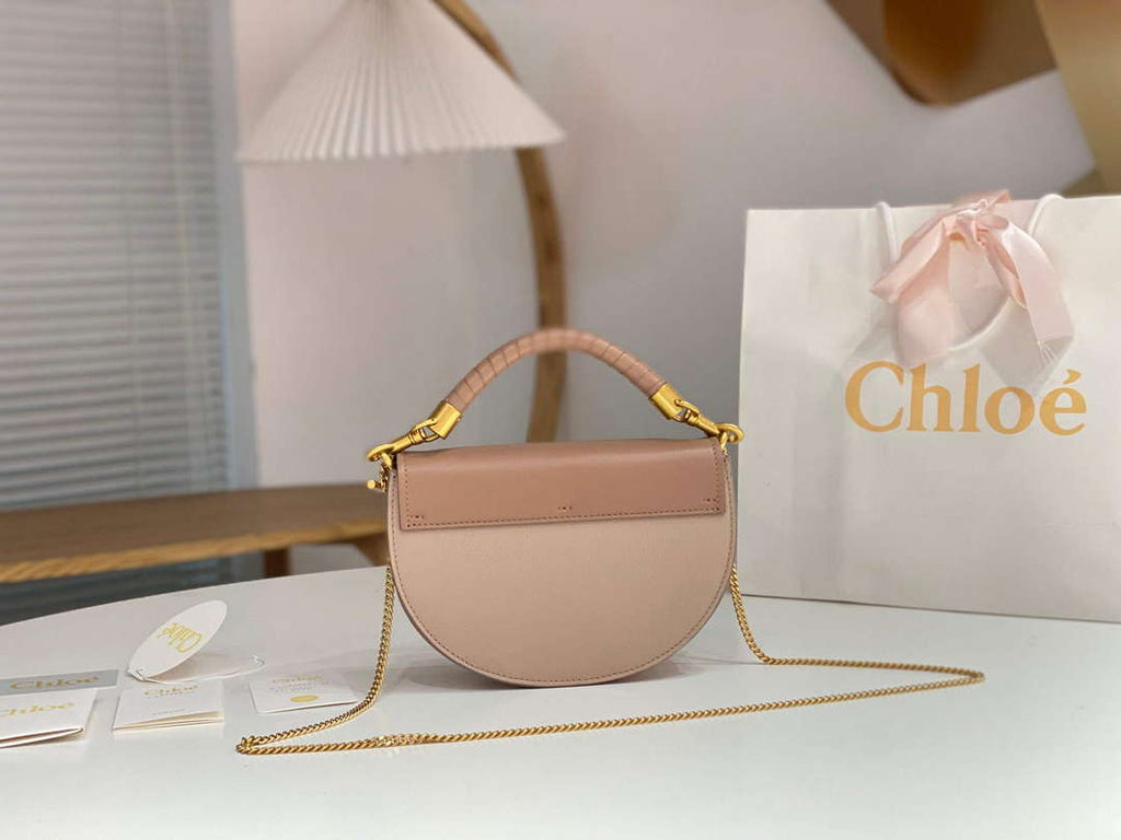 Chlo¨¦ CHC24SS604M52527 Marcie Chain Flap Bag in Leather Woodrose