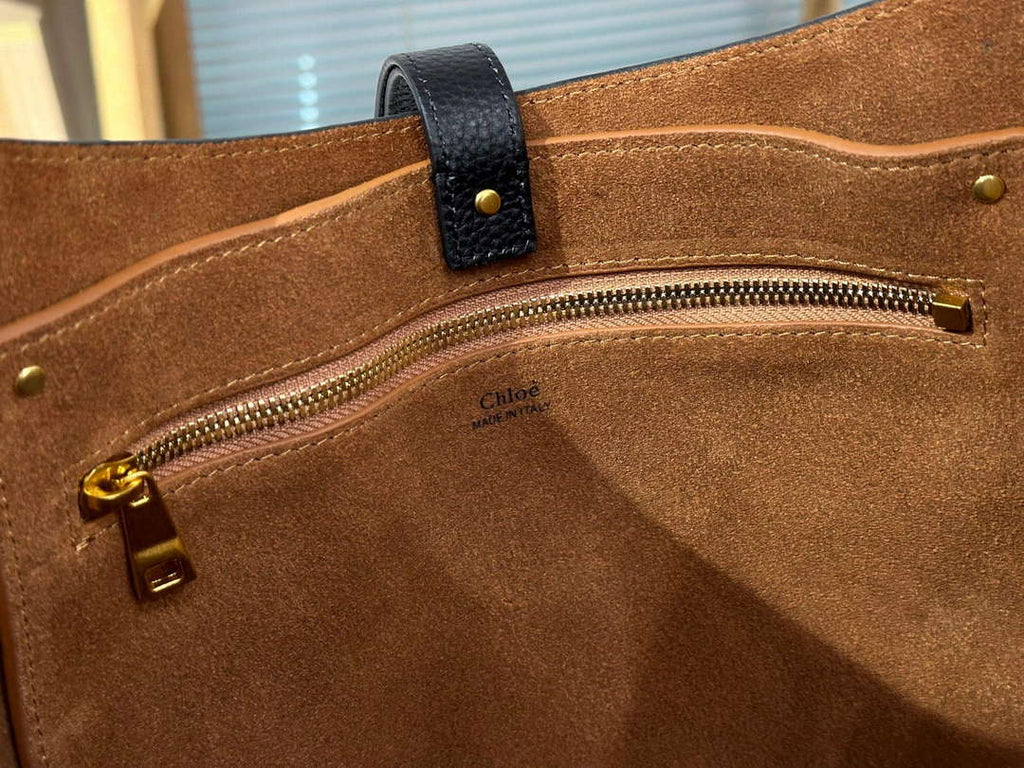 Chlo¨¦ CHC24SS630I31001 Marcie Hobo Bag in grained leather Black