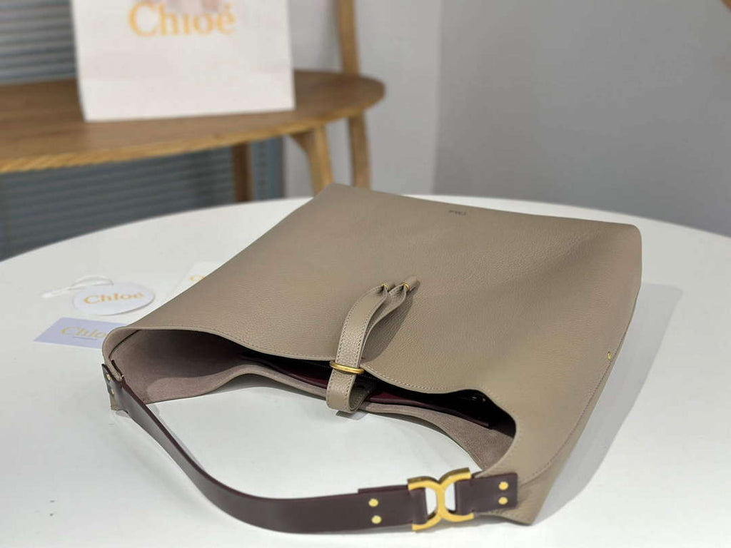 Chlo¨¦ CHC24SS630I3123W Marcie Hobo Bag in grained leather Motty Grey